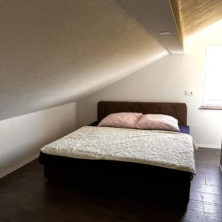 公寓 Gnijezdo Široki Brijeg