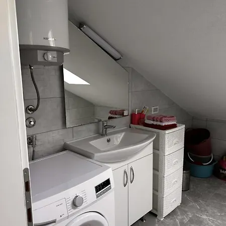 Gnijezdo Apartament